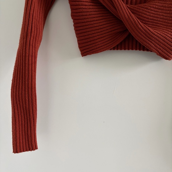 Rust Colored Ribbed Knit Sweater - Picture 3 of 4